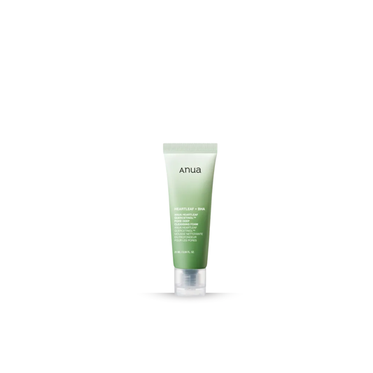 Anua Heartleaf Quercetinol Pore Deep Cleansing Foam Mini on a white background