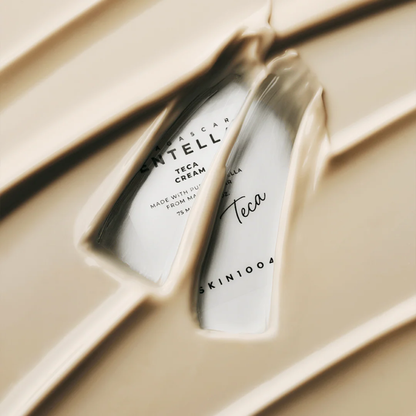 SKIN1004 Madagascar Centella Teca Cream texture shot